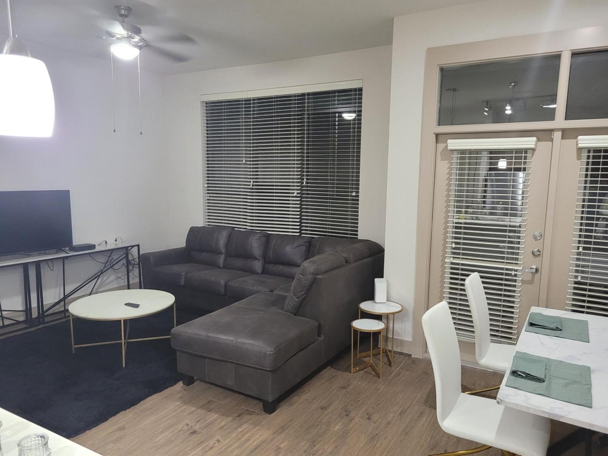 Ferienwohnung A Downright Downtown Delite Houston Exterior foto